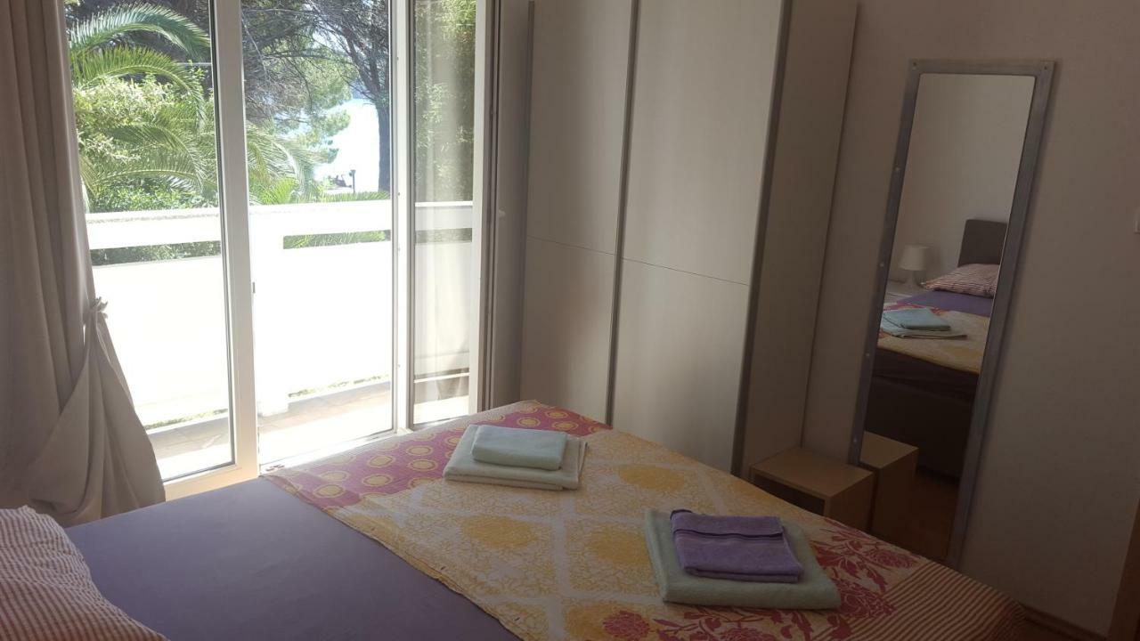 Apartmani Slavica Rab Town Esterno foto